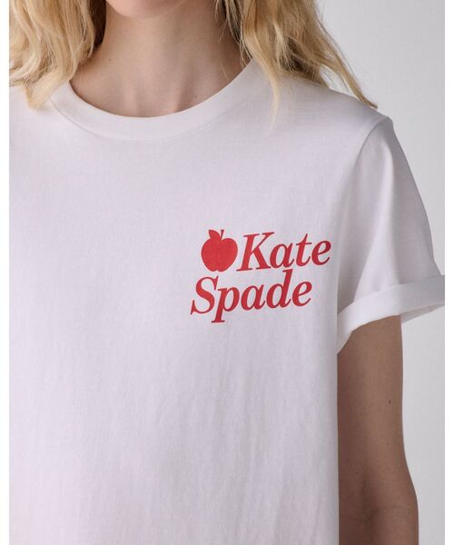 kate spade new york(ケイトスペード ニューヨーク)の「NYC アップル Tシャツ(Tシャツ/カットソー・レディース・ホワイト・SMALL/MEDIUM)」の3枚目の写真