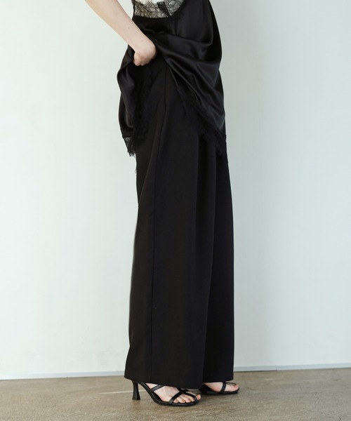 shetila(シェティラ)の「リネンタッチ タックパンツ/セットアップ対応(その他パンツ・レディース・ブラック/ライトベージュ/グレイッシュベージュ/ブラウン・M)」の8枚目の写真