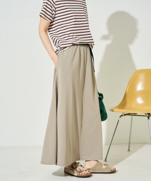 FREAK'S STORE(フリークスストア)の「限定展開 <吸水速乾・接触冷感・UVカット>FREAK'S STORE OUTDOORS DRYMIX(ドライミックス) マキシスカート(スカート・レディース・ブラック/チャコール/ベージュ/ネイビー・SMALL/MEDIUM)」の19枚目の写真