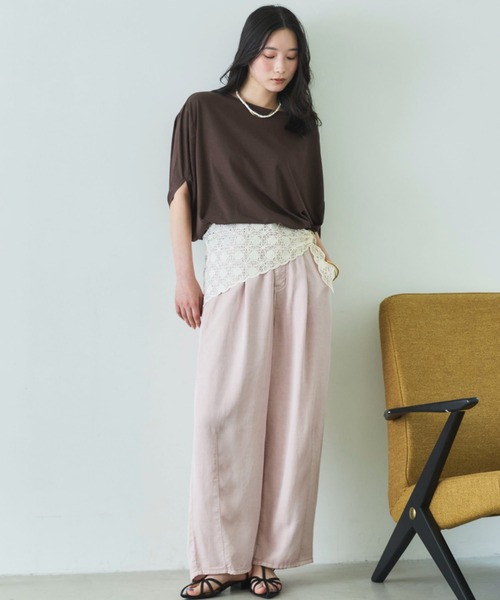 Doux archives(ドゥアルシーヴ)の「【抗菌防臭・接触冷感・UV加工】ドルマンTOPS(Tシャツ/カットソー・レディース・チャコールグレー/ブラウン/グレイッシュベージュ・FREE)」の5枚目の写真