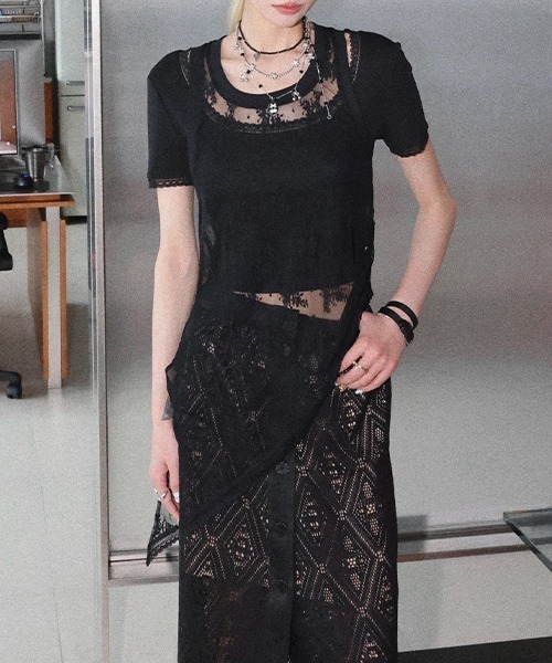 chuclla(チュクラ)の「【CHENTAITAI】 アシンメトリーレースレイヤードタンク CTW26s014(Tシャツ/カットソー・レディース・ホワイト/ブラック・M)」の12枚目の写真