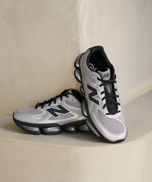 NEW BALANCE(ニューバランス)の「<New Balance>U2000 6OU スニーカー(スニーカー・レディース・シルバー・23.5cm/23cm/22.5cm/24.5cm/24cm/25cm)」の1枚目の写真