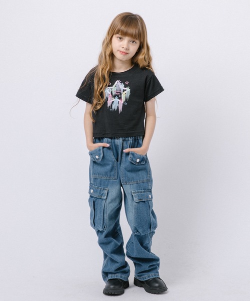 URBAN CHERRY(アーバンチェリー)の「ルーズサイドタックデニムカーゴパンツ(デニムパンツ・キッズ・ブラック/ブルー・110cm/120cm/130cm/140cm/150cm/160cm)」の14枚目の写真