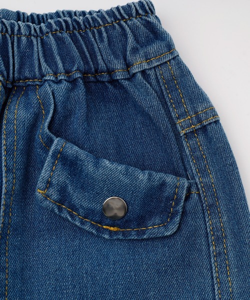 URBAN CHERRY(アーバンチェリー)の「ルーズサイドタックデニムカーゴパンツ(デニムパンツ・キッズ・ブラック/ブルー・110cm/120cm/130cm/140cm/150cm/160cm)」の7枚目の写真