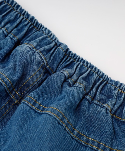 URBAN CHERRY(アーバンチェリー)の「ルーズサイドタックデニムカーゴパンツ(デニムパンツ・キッズ・ブラック/ブルー・110cm/120cm/130cm/140cm/150cm/160cm)」の9枚目の写真