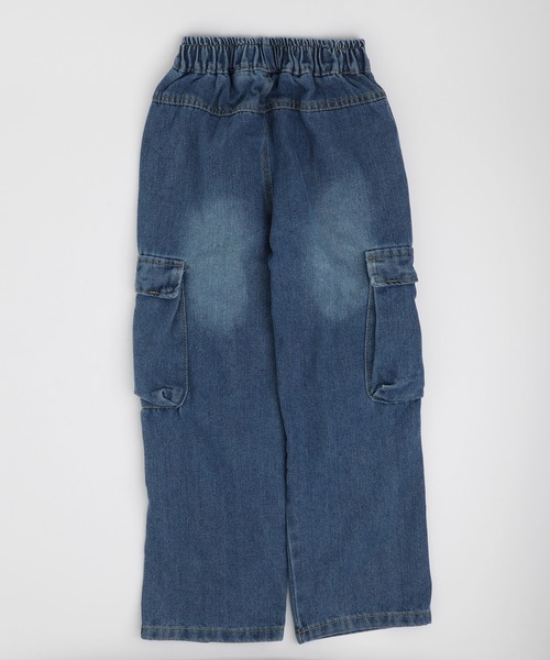 URBAN CHERRY(アーバンチェリー)の「ルーズサイドタックデニムカーゴパンツ(デニムパンツ・キッズ・ブラック/ブルー・110cm/120cm/130cm/140cm/150cm/160cm)」の17枚目の写真