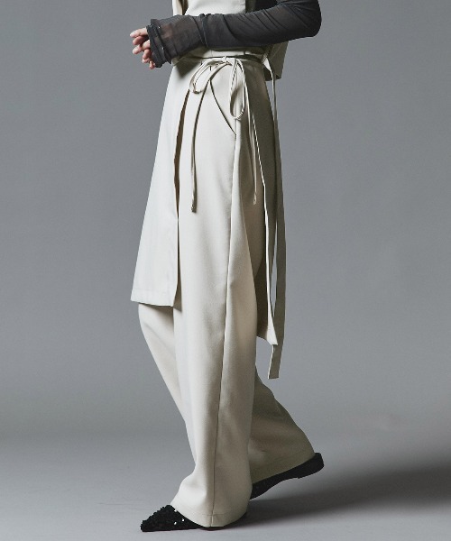 W:Huku（フーク）の「【W:Huku / クラシカルツイルシリーズ】レイヤード スラックス / Classic Twill Layered Slacks（スラックス・レディース・ブラウン/ベージュ/ブラック/チャコール・L/M）」の5枚目の写真