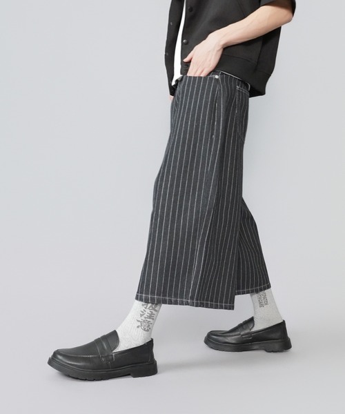 SPINNS（スピンズ）の「デニムピンストライプジョーツハーフパンツ/ユニセックス（デニムパンツ・メンズ・ネイビー/ブラック・M/S）」の17枚目の写真