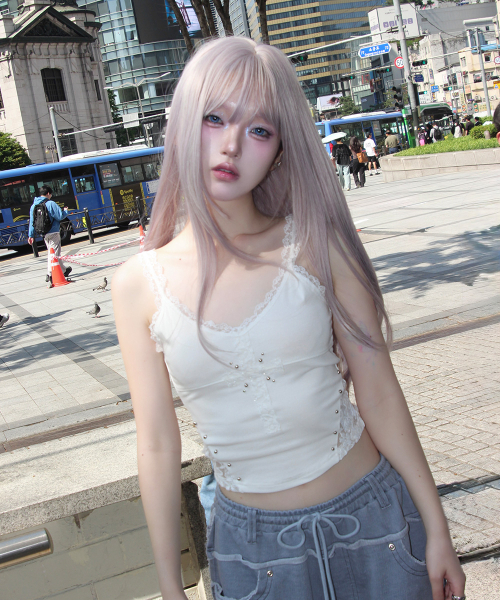 CHERRYQUIRI(チェリーキュリー)の「cross patch lace sleeveless - white(Tシャツ/カットソー・レディース・その他・FREE)」の1枚目の写真