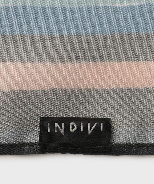 INDIVI(インディヴィ)の「【70×70cm】ランダムストライプスカーフ(ストール/ショール・レディース・ブラウン系その他5/ベージュ系その他7・00)」の6枚目の写真