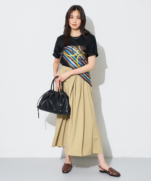 INDIVI(インディヴィ)の「【70×70cm】ランダムストライプスカーフ(ストール/ショール・レディース・ブラウン系その他5/ベージュ系その他7・00)」の10枚目の写真