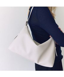 リノショルダーバッグ Lino Shoulder Bag