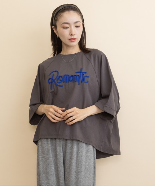 lodie(ロディ)の「”Romantic・ロゴモチーフT(Tシャツ/カットソー・レディース・ブラウン/チャコールグレー/ブラック・FREE)」の2枚目の写真