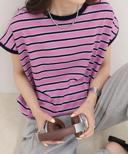fredy emue（フレディエミュ）の「【汗ジミ軽減】ボーダー裾タックフレンチプルオーバーカットソー（Tシャツ/カットソー・レディース・ホワイト系その他/グレー系その他/ブラウン系その他/ピンク系その他・38）」の4枚目の写真