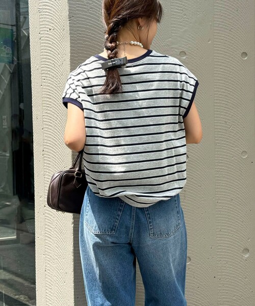 fredy emue（フレディエミュ）の「【汗ジミ軽減】ボーダー裾タックフレンチプルオーバーカットソー（Tシャツ/カットソー・レディース・ホワイト系その他/グレー系その他/ブラウン系その他/ピンク系その他・38）」の12枚目の写真