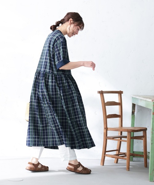 soulberry(ソウルベリー)の「夏便りのワンピース(ワンピース・レディース・ネイビー・LL/3L/4L/5L/M/L)」の6枚目の写真