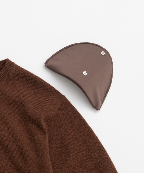 PRANK PROJECT(プランクプロジェクト)の「【2026Autumn Pre-Order】メリノウールショルダーパッドニット / Merino Wool Shoulder Pad Knit(ニット/セーター・レディース・ネイビー/ブラウン/グレー・FREE)」の21枚目の写真