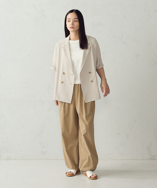 COMME CA ISM(コムサイズム)の「【UVカット・吸水速乾・接触冷感】半袖シャツジャケット/セットアップ対応(テーラードジャケット・レディース・ベージュ/モカ・FREE)」の5枚目の写真
