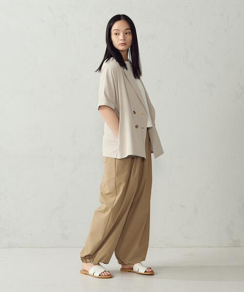COMME CA ISM(コムサイズム)の「【UVカット・吸水速乾・接触冷感】半袖シャツジャケット/セットアップ対応(テーラードジャケット・レディース・ベージュ/モカ・FREE)」の8枚目の写真
