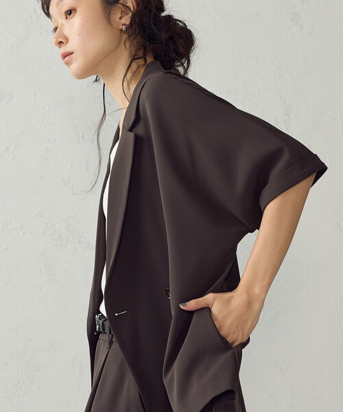 COMME CA ISM(コムサイズム)の「【UVカット・吸水速乾・接触冷感】半袖シャツジャケット/セットアップ対応(テーラードジャケット・レディース・ベージュ/モカ・FREE)」の17枚目の写真