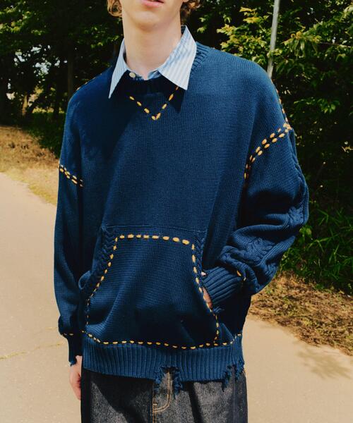 BEAVER(ビーバー)の「B omnivore/ビーオムニボー HANDSTITCH CABLE KNIT CREW NECK ハンドステッチケーブルニットクルーネック(ニット/セーター・メンズ・ホワイト/ブラック/ネイビー/ブラウン・M/L)」の4枚目の写真
