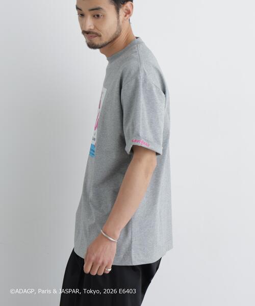 NANO universe(ナノユニバース)の「「OtoNANO」×SAVIGNAC プリントTシャツ(Tシャツ/カットソー・メンズ・ホワイト/ブラック/グレー/ブラウン・L/M)」の21枚目の写真