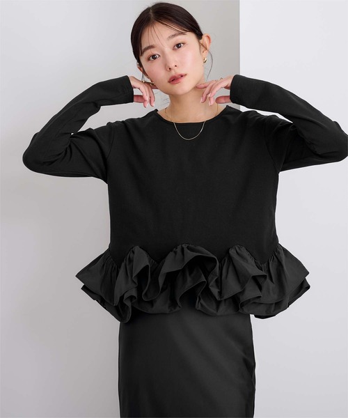UR'S（ユアーズ）の「【裏起毛】裾フリルカットソー（Tシャツ/カットソー・レディース・ホワイト/ブラック・L/M/S）」の2枚目の写真