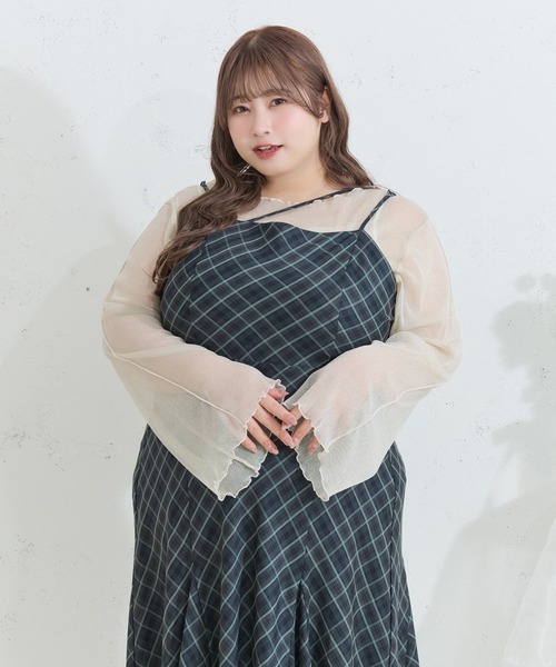 Louiosy(ルオシー)の「【Louiosy】【大きいサイズ】メロウデザインラメシアートップス(シャツ/ブラウス・レディース・ブラック/オフホワイト・4L/3L/X-LARGE)」の5枚目の写真