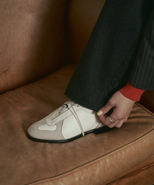 EARLE(アール)の「EARLE アール / Shoe sneaker german ドレスジャーマントレーナー / ER6431(スニーカー・メンズ・ホワイト/ブラック・44/40/42)」の3枚目の写真