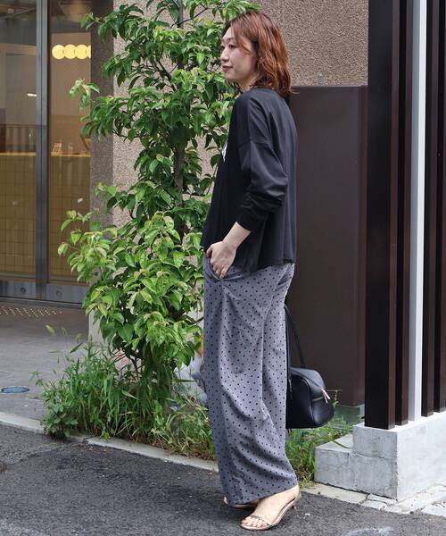 le.coeur blanc(ルクールブラン)の「《WEB限定》フロッキードットイージーパンツ(その他パンツ・レディース・ブラック/グレー/ベージュ・38)」の8枚目の写真