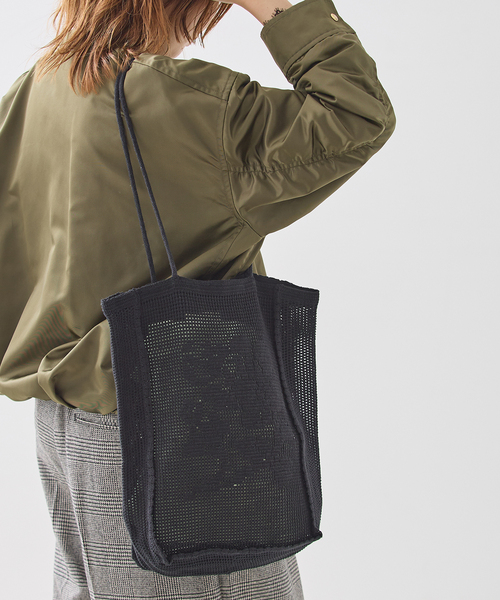 Nananita(ナナニータ)の「NANANITA/ナナニータ ROSE CROCHET BAG バッグ(ハンドバッグ・レディース・ブラック/アイボリー・FREE)」の3枚目の写真