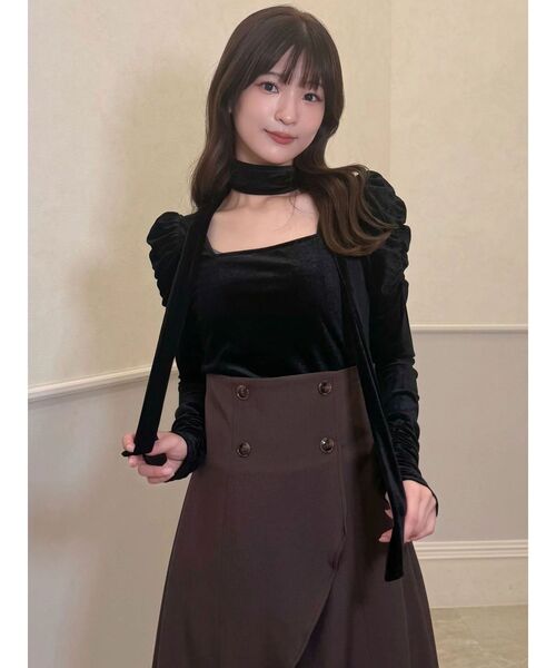 MERCURYDUO(マーキュリーデュオ)の「シアーベロアパワショルチョーカートップス(Tシャツ/カットソー・レディース・ブラウン/ブラック・FREE)」の1枚目の写真