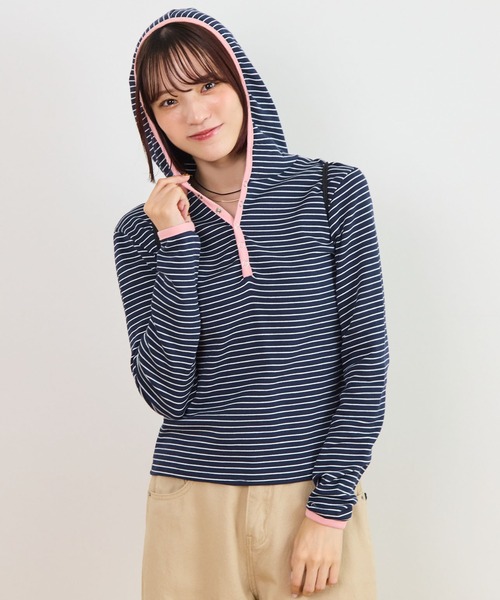ABYS(アビス)の「ヘンリーネックフーディートップス/長袖(Tシャツ/カットソー・レディース・グレー/ネイビー・FREE)」の1枚目の写真
