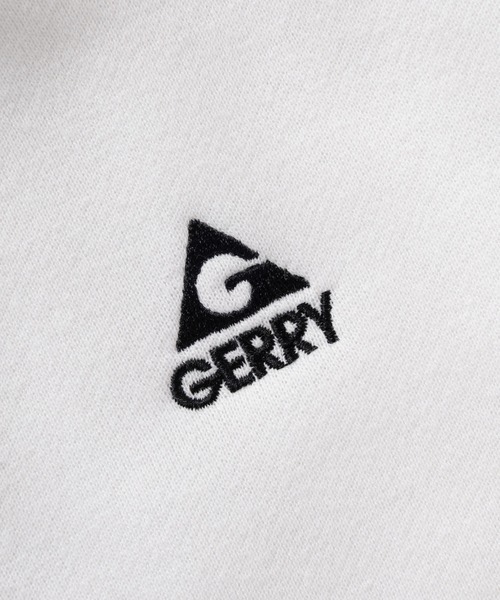 GERRY(ジェリー)の「【70】【GERRY/ジェリー】ライトウォームクルーネックスウェット/トレーナー/オーバーサイズ/クルーネック/裾ドローコード/ロゴ刺繍/裏起毛/ユニセックス/レディース/メンズ(スウェット・メンズ・マスタード/グレー/ブラウン/ホワイト/ブラック・M/L/XL)」の13枚目の写真