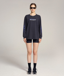 IBA NENETS（イバネネツ）の「フレイム LUSH スウェットシャツ - 2カラー（スウェット）」