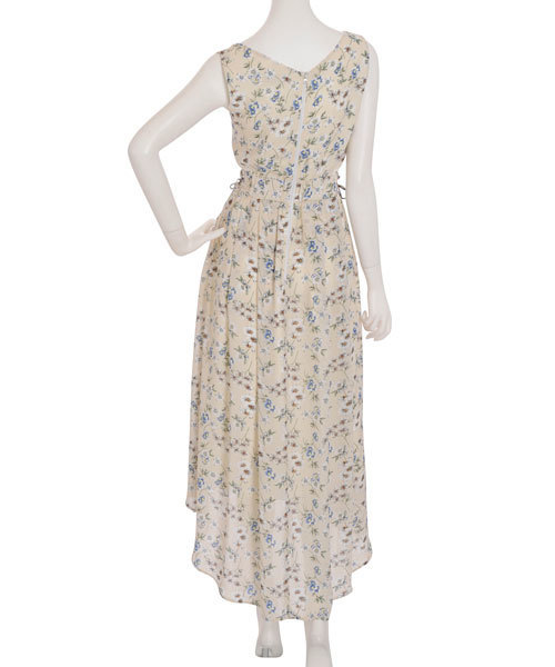 dazzlin（ダズリン）の「レースアップＶネックワンピース（ワンピース・レディース・ブラック/オフホワイト/ベージュ/イエロー/ネイビー・MEDIUM/SMALL）」の10枚目の写真