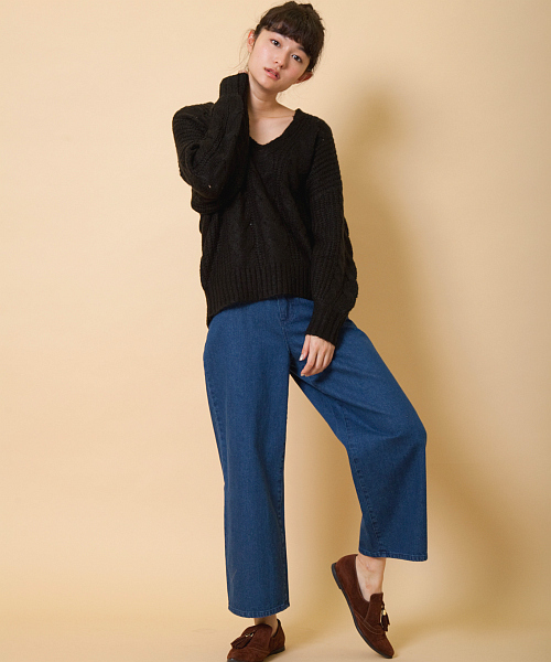 OLIVE des OLIVE（オリーブデオリーブ）の「★抜け衿ケーブルプルオーバー（ニット/セーター・レディース・ラベンダー/オフホワイト/ブラック/サックスブルー・FREE）」の22枚目の写真