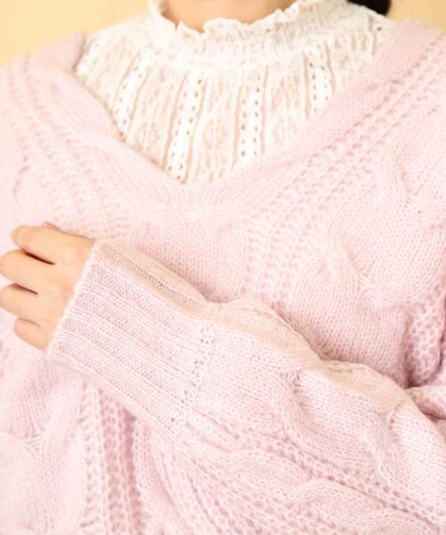 OLIVE des OLIVE（オリーブデオリーブ）の「★抜け衿ケーブルプルオーバー（ニット/セーター・レディース・ラベンダー/オフホワイト/ブラック/サックスブルー・FREE）」の8枚目の写真