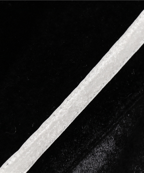 Candy Stripper（キャンディストリッパー）の「SAILOR VELOUR JACKET（ブルゾン・レディース・ブラック/ラベンダー/ライトピンク・2/1）」の12枚目の写真