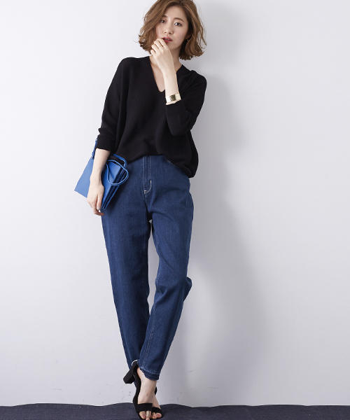 STUDIOUS（ステュディオス）の「ホールガーメントVネックニット（ニット/セーター・レディース・ベージュ/ブラック/ピンク・FREE）」の14枚目の写真