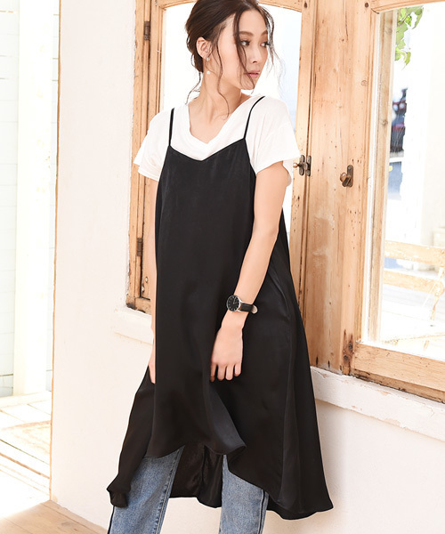 Luz Llena (philter)（ラズレナ　フィルター）の「ヴィンテージ風・サテンキャミワンピース（ワンピース・レディース・ブラック/グレー/ベージュ・MEDIUM）」の3枚目の写真