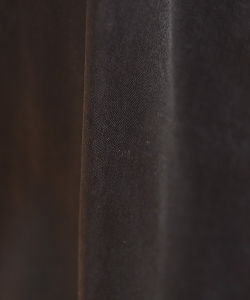 Luz Llena (philter)（ラズレナ　フィルター）の「ヴィンテージ風・サテンキャミワンピース（ワンピース・レディース・ブラック/グレー/ベージュ・MEDIUM）」の12枚目の写真