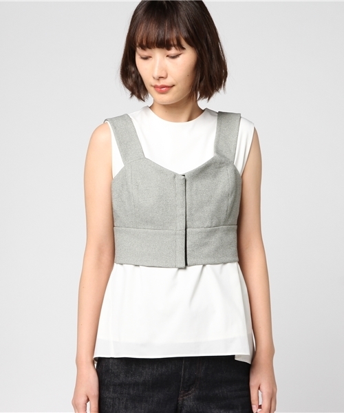 ADAM ET ROPE'（アダムエロペ）の「シャンブレービスチェ（その他トップス・レディース・カーキ・FREE）」の2枚目の写真