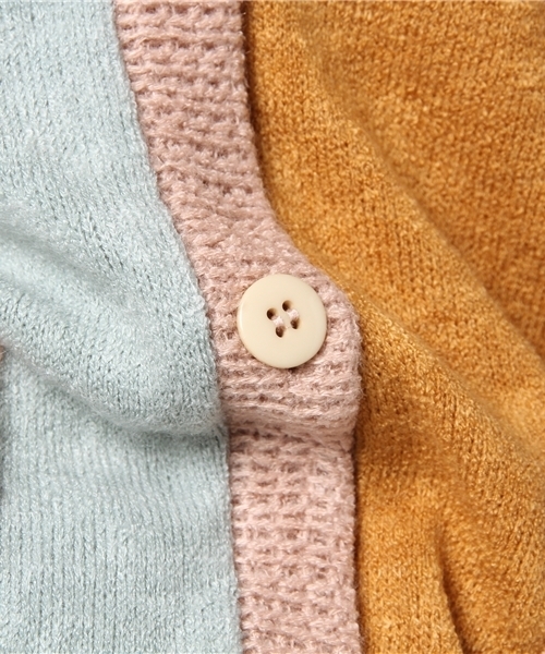 POU DOU DOU(プードゥドゥ)の「ニットソーカラーブロックゆるカーディガン(カーディガン/ボレロ・レディース・ピンク/ブルー/グレー・3)」の11枚目の写真