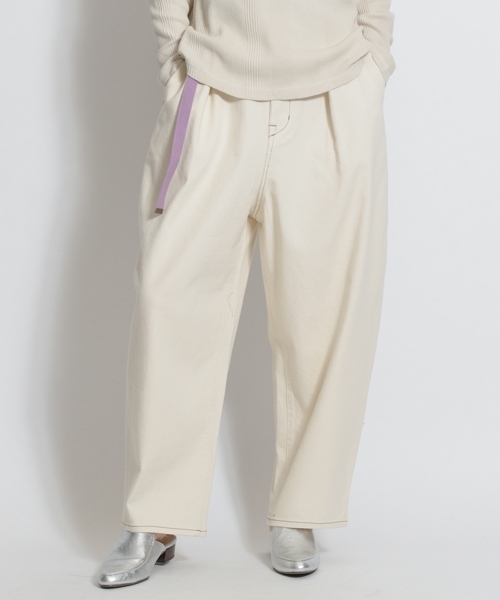 niko and...（ニコアンド）の「カツラギコクーンベルト付きパンツ（その他パンツ・レディース・ブラック/ベージュ/クリーム・MEDIUM/LARGE）」の3枚目の写真