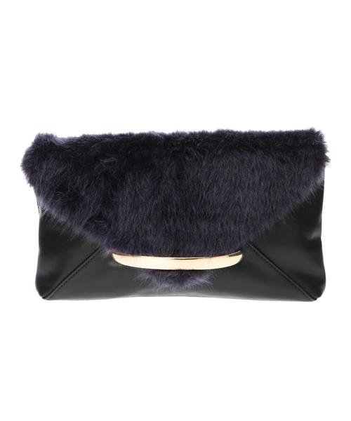 YECCA VECCA(イェッカヴェッカ)の「ファークラッチバッグ(クラッチバッグ・レディース・ブラック/ライトベージュ/ブラウン・FREE)」の4枚目の写真