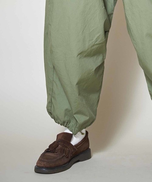 kha:ki（カーキ）の「「KHA:KI/カーキ」2タックBDUミリタリーカーゴパンツ（カーゴパンツ・レディース・ブラック/カーキ・1/2）」の9枚目の写真