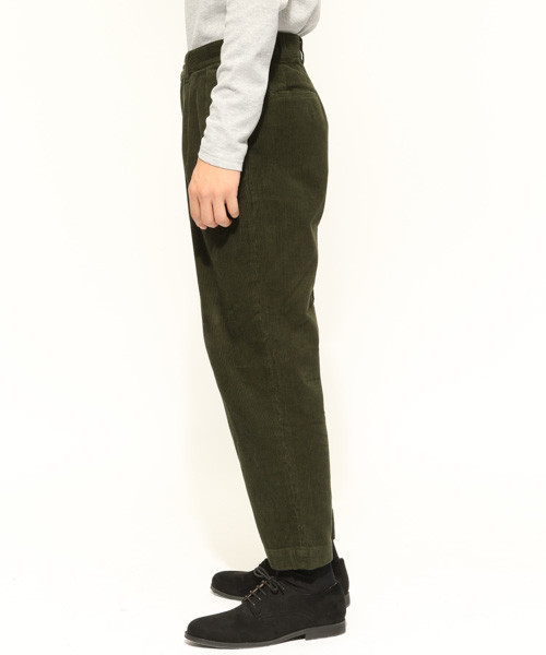 LAKOLE（ラコレ）の「【撥水】ロータスコーデュロイワイドパンツ / LAKOLE（その他パンツ・メンズ・ブラック/グリーン/サンドグレー/ボルドー/アイボリー・SMALL/LARGE/MEDIUM）」の15枚目の写真