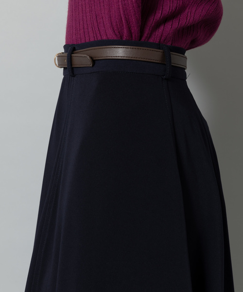 Rewde（ルゥデ）の「ﾍﾞﾙﾄ付ﾌﾚｱｽｶｰﾄ（8R10-09047）（スカート・レディース・ネイビー/イエロー/キャメル・S/L/M）」の10枚目の写真