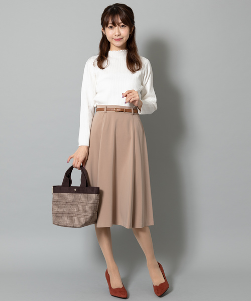 Rewde（ルゥデ）の「ﾍﾞﾙﾄ付ﾌﾚｱｽｶｰﾄ（8R10-09047）（スカート・レディース・ネイビー/イエロー/キャメル・S/L/M）」の8枚目の写真